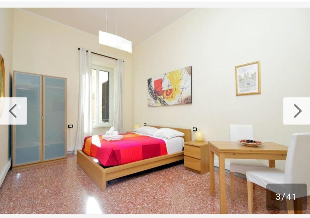 Colosseo B&B Rome Bagian luar foto